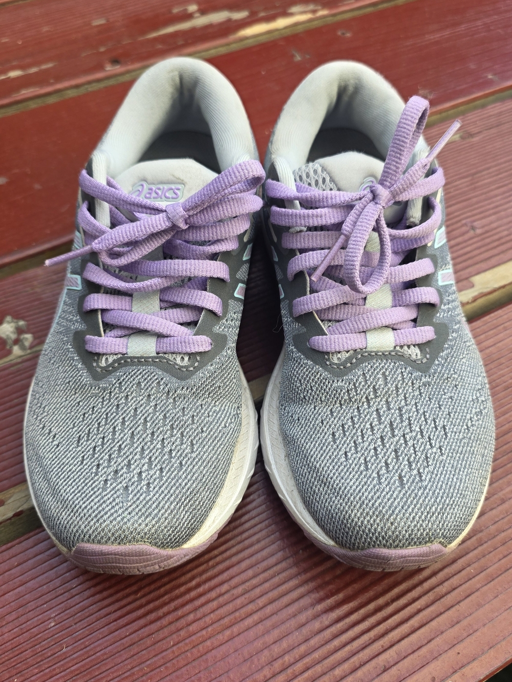 ASICS Gray Athletic Running Shoes with Lavender Laces
